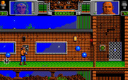 Hammerfist for Amiga - Destroy the security system to open that door.