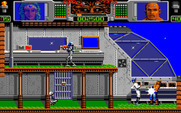 Hammerfist for Amiga - Fighting an opponent on the second screen.