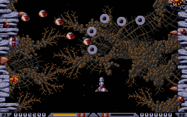 Xenon 2: Megablast Sharp X68000 Screenshot: Another enemy formation appears...
