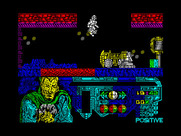 Amo del Mundo for ZX Spectrum - Leaping over an attacking opponent.