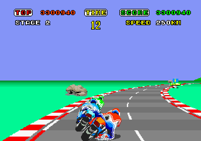 Hang-On Arcade Screenshot: Lookout, don't collide!