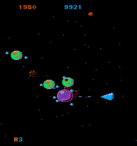 Mad Planets Arcade Screenshot: Firing at a purple planet...
