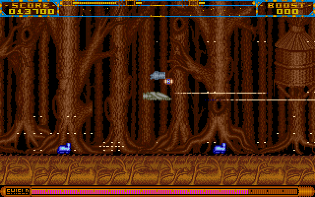 Anarchy Amiga Screenshot: You can fly to the left and right in this game!