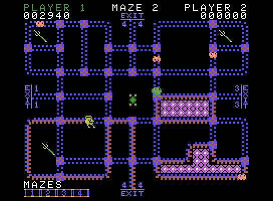 Pepper II ColecoVision Screenshot: Run over the paths to fill them in...