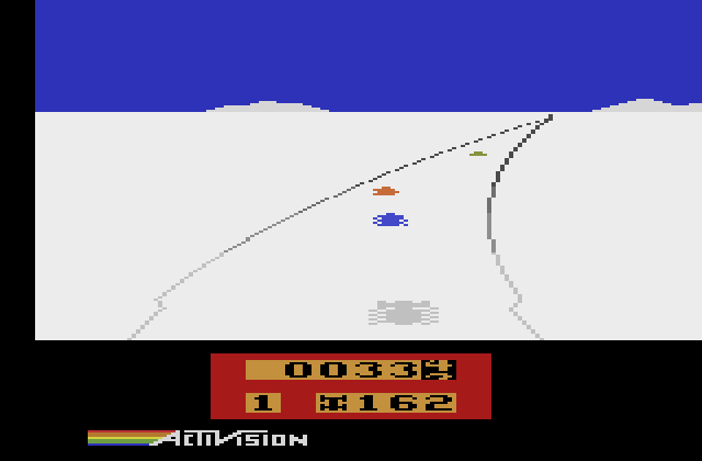 Enduro Atari 2600 Screenshot: Driving through snow.