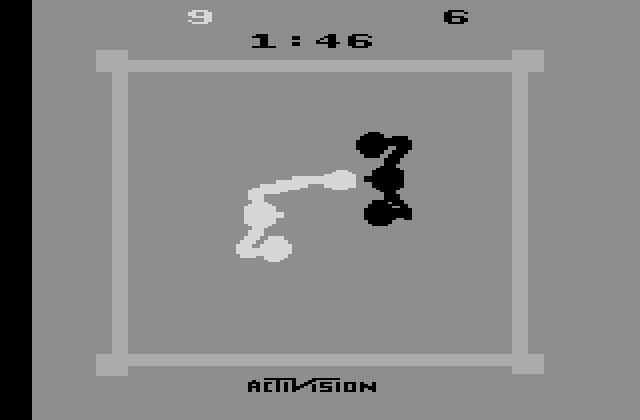 Boxing Atari 2600 Screenshot: Punching my opponent...