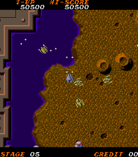 Time Pilot '84 Arcade Screenshot: Another swarm of enemies appears...
