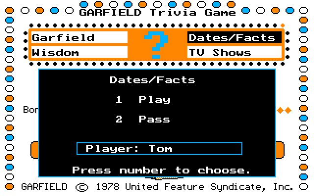 Garfield Trivia Game IBM PC/Compatibles Screenshot: You can choose to answer a question (and lose points if you're wrong), or pass and not risk points...
