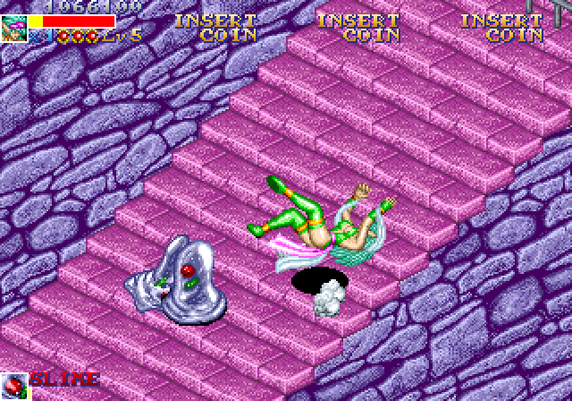 Dungeon Magic Arcade Screenshot: Ouch, these blobs snuck up on me!