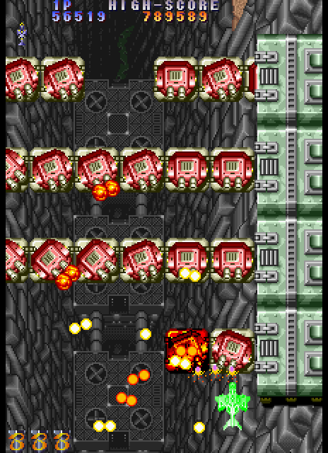 Twin Cobra II Arcade Screenshot: An all out ground assault!