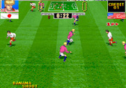 Hat Trick Hero '93: Campeon De Futbol for Arcade - Computer player has the ball...