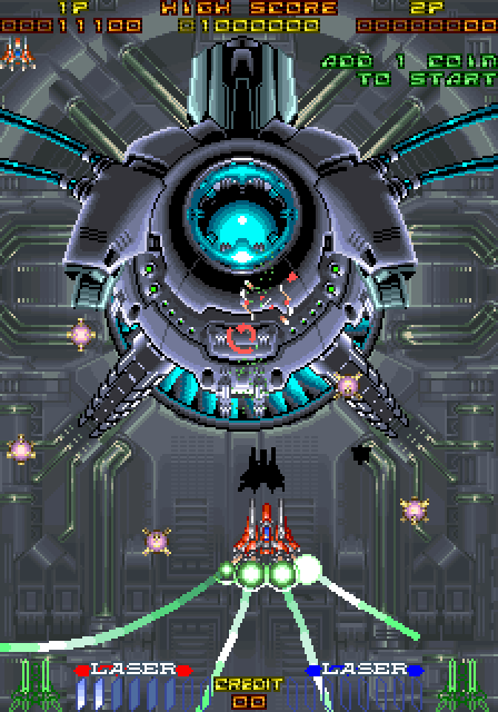 RayForce Arcade Screenshot: This opponent looks sinister...launching an attack!