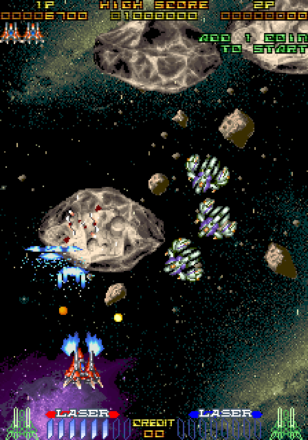 RayForce Arcade Screenshot: Blasting asteroids and other enemies!