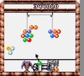 Bust-A-Move 4 for Game Boy Color - This round is on a wider playfield than some of the others.