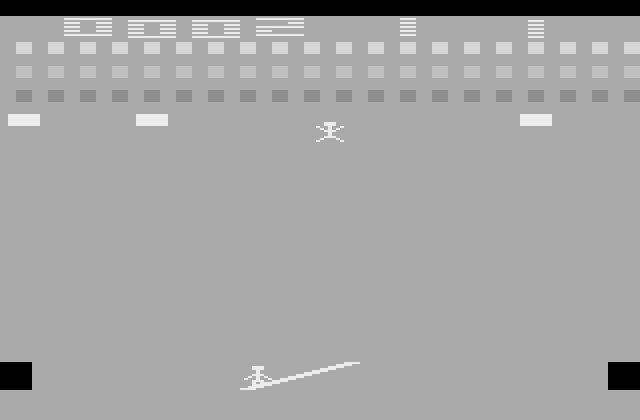 Circus Atari Atari 2600 Screenshot: Catch the guy with the see-saw, don't let him crash!