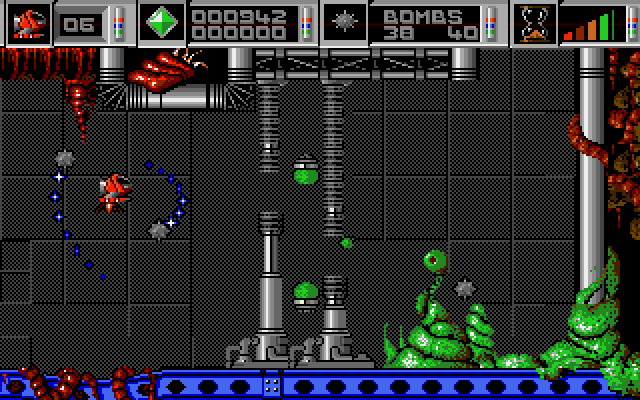 Cybernoid: The Fighting Machine Amiga Screenshot: It will take careful timing to get through this short maze...