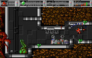Cybernoid: The Fighting Machine for Amiga - A narrow and deadly passageway.