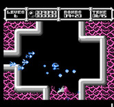 Cybernoid: The Fighting Machine for NES / Famicom - Somehow I need to fly through that path where all the enemies appear...