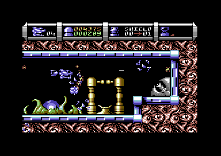 Cybernoid II: The Revenge Commodore 64 Screenshot: The elevator to the next level.