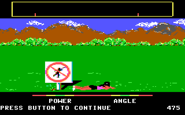 California Games IBM PC/Compatibles Screenshot: Had to dive to catch the disc...