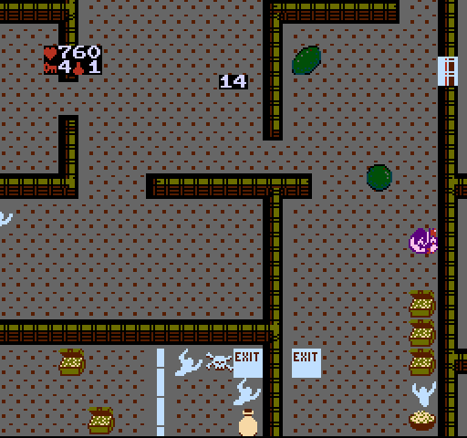 Gauntlet NES / Famicom Screenshot: Trapped in a corner...