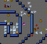 Gauntlet for NES / Famicom - Navigating through a ghost-filled maze...