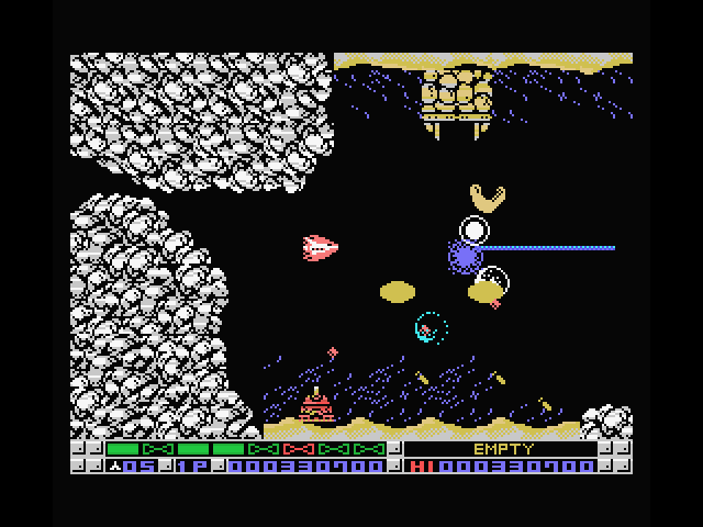 Nemesis 3: The Eve of Destruction MSX Screenshot: Some rocks can fall or rise closing the path so you need to be quick!