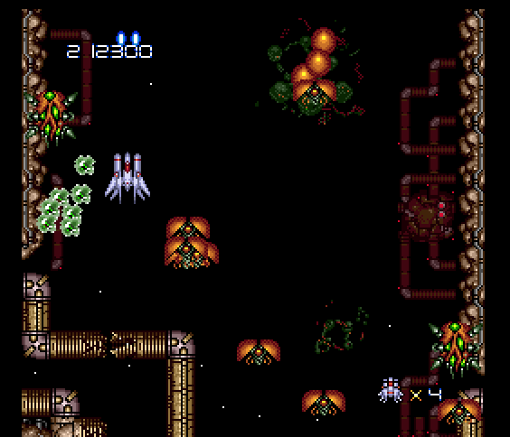 Final Blaster TurboGrafx-16 / PC Engine Screenshot: Uh oh, I'm surrounded!