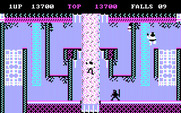 Bruce Lee for IBM PC/Compatibles - Climbing up to a platform...