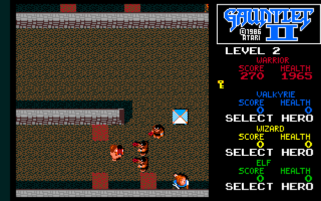 Gauntlet II Amiga Screenshot: Fighting grunts on level 2.