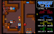 Gauntlet II for Amiga - A key! You can never have too many of those...