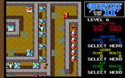 Gauntlet II for Amiga - Step on the flashing tiles to make walls disappear...