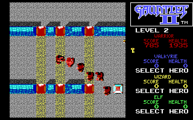 Gauntlet II IBM PC/Compatibles Screenshot: Under attack!