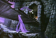 Dragon's Lair for Arcade - Some creepy eyes chase Dirk!