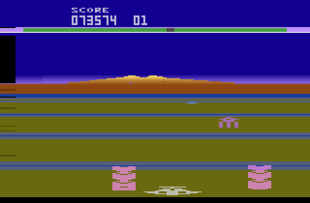 Buck Rogers: Planet of Zoom Atari 2600 Screenshot: Don't crash into gates...