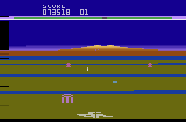 Buck Rogers: Planet of Zoom Atari 2600 Screenshot: You need to shoot or dodge the various attackers...