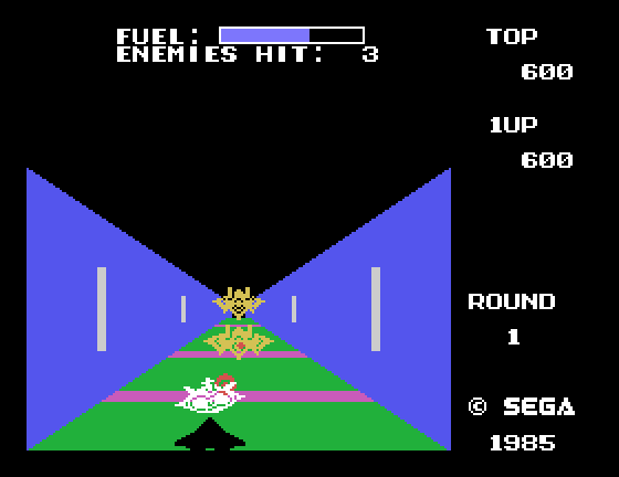Buck Rogers: Planet of Zoom Sega SG-1000 Screenshot: I'm on a collision course!