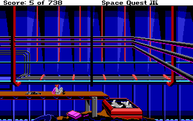 Space Quest III: The Pirates of Pestulon IBM PC/Compatibles Screenshot: Roger on a conveyer belt; don't fall into the shredder!