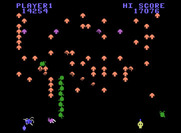 Centipede for ColecoVision - Fleas create more mushrooms once the field becomes to sparse...
