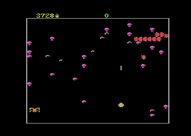 Centipede Atari 7800 Screenshot: Blast the centipede before it gets you!