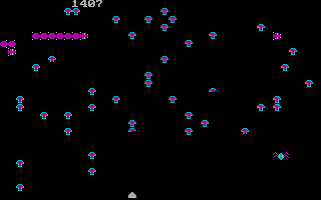 Centipede IBM PC/Compatibles Screenshot: The colors change each time a level is completed.