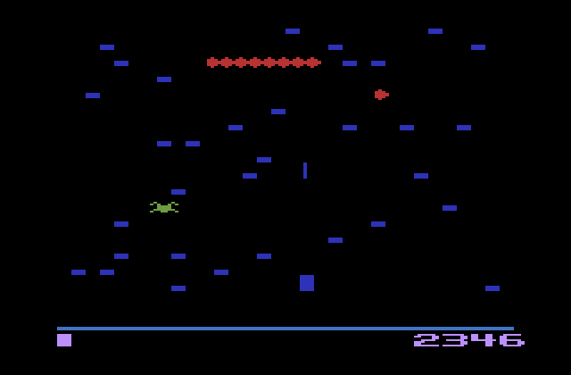 Centipede Atari 2600 Screenshot: Here comes the next centipede...