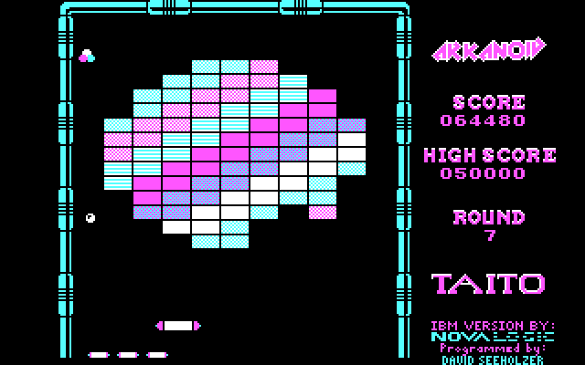 Arkanoid IBM PC/Compatibles Screenshot: Some levels are easier than others.