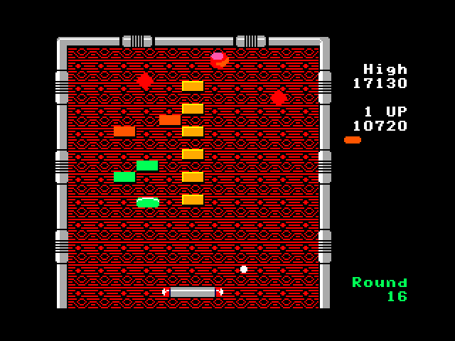 Arkanoid TRS-80 Color Computer Screenshot: The large paddle can make things easier...
