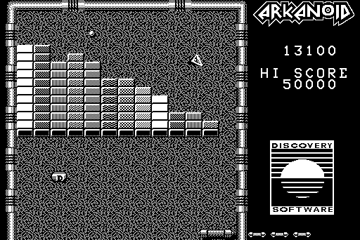 Arkanoid Macintosh Screenshot: Collect the "D" capsule to split the ball into three!