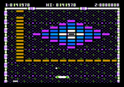 Arkanoid for Apple II - Gold bricks form a barrier here; you need to hit the ball through that small openening.