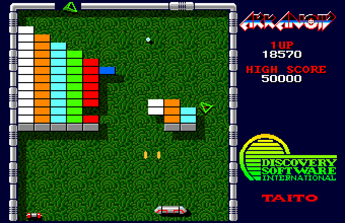 Arkanoid Amiga Screenshot: Round 2; use the laser paddle to shoot bricks!