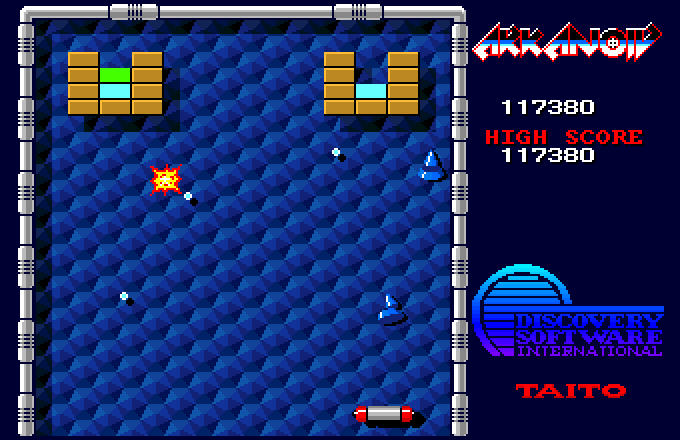 Arkanoid Amiga Screenshot: The indestructible gold bricks make the few remaining bricks tough to hit.