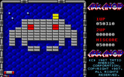 Arkanoid for Atari ST - Round 5 is alien shaped.