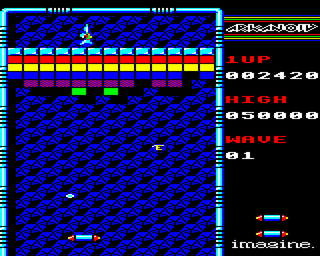 Arkanoid BBC Micro Screenshot: Catch the blue "E" capsule for an expanded Vaus...